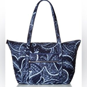 Vera Bradley Iconic Tote in Indigo Quilted Cotton Blue Paisley Polka Dot Lining